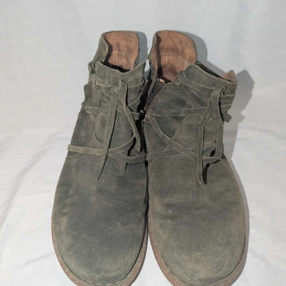 Born Womens Tarkiln Green Leather Ankle Boots Shoes 10 - Picture 2 of 3